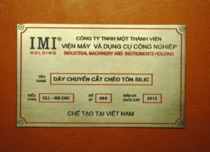 Tem Mác Kim Loại 045